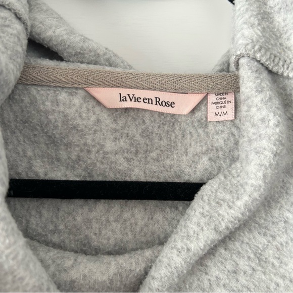 La Vie en Rose cozy Cowl neck Sweater - Picture 3 of 3